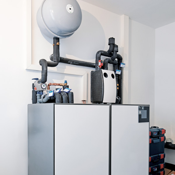 dimplex heizungsraum wärmepumpe system m bild